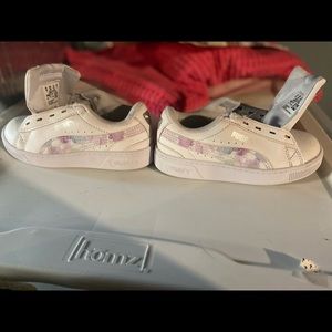 White Pumas toddler/girls size 11